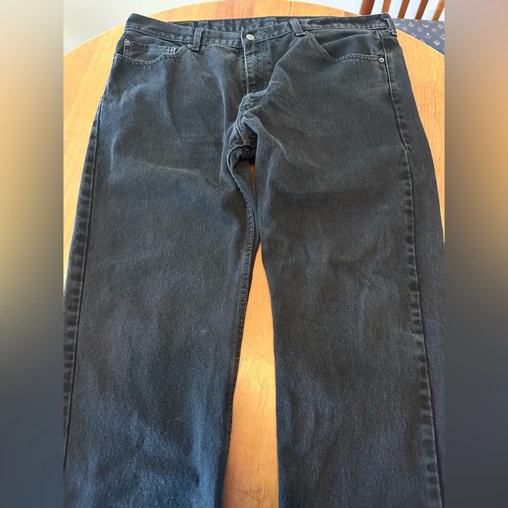 Men’s Black‎ Levi’s 505 Size 42x30